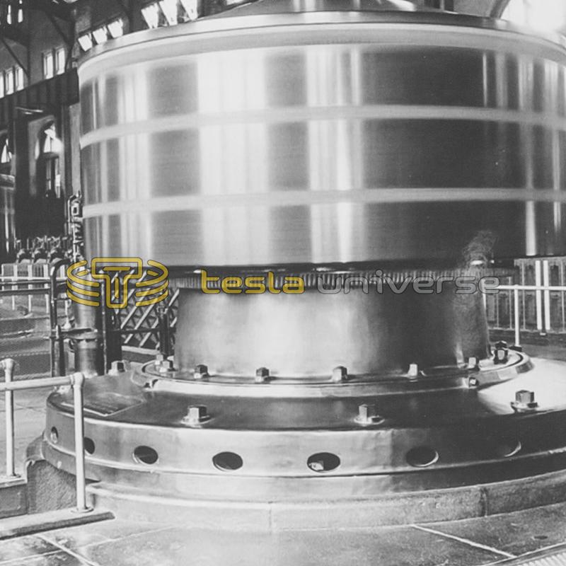 One of the original Westinghouse-Tesla generators from Niagara Falls