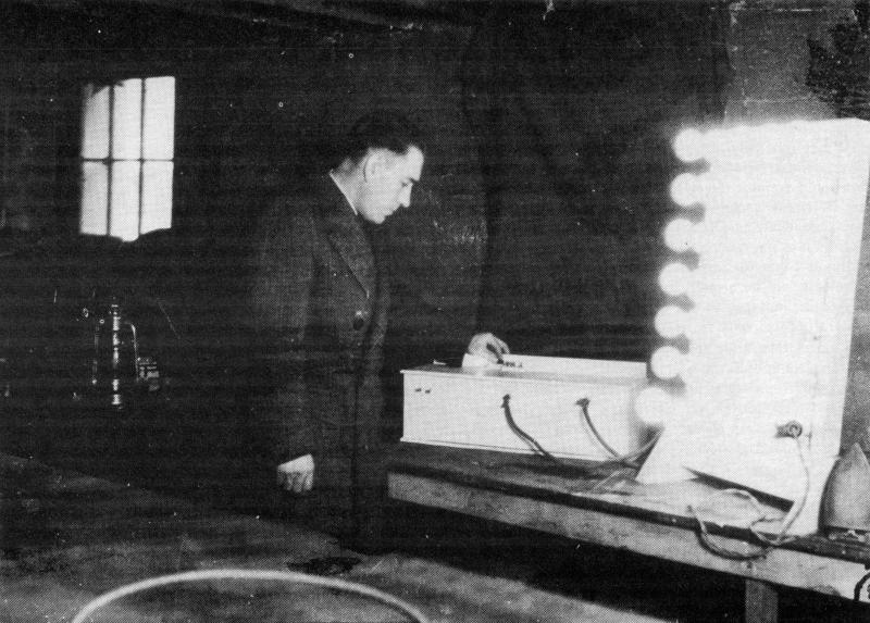 T. Henry Moray experimenting with radiant energy device